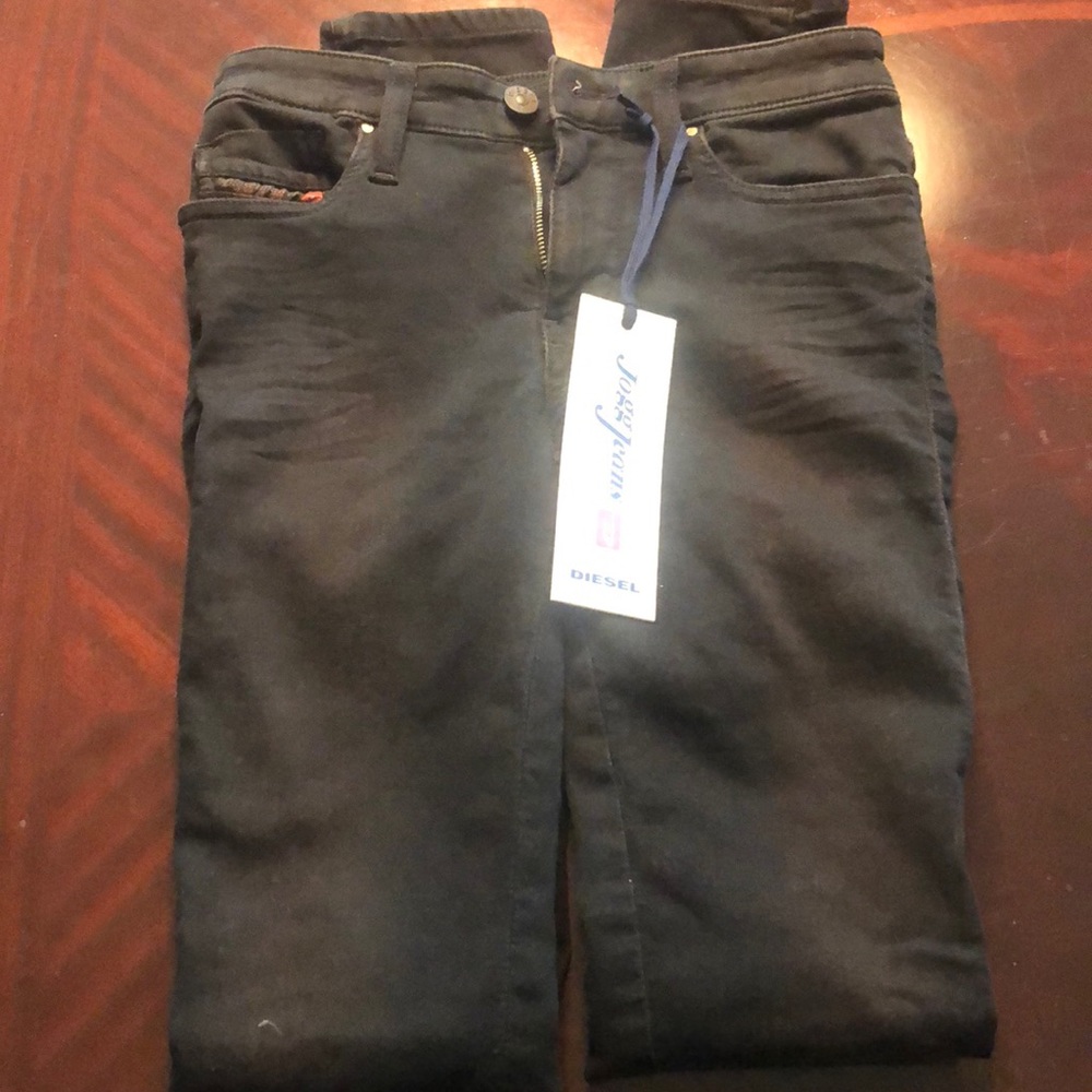 Brand New Never Worn Deisel Jeans